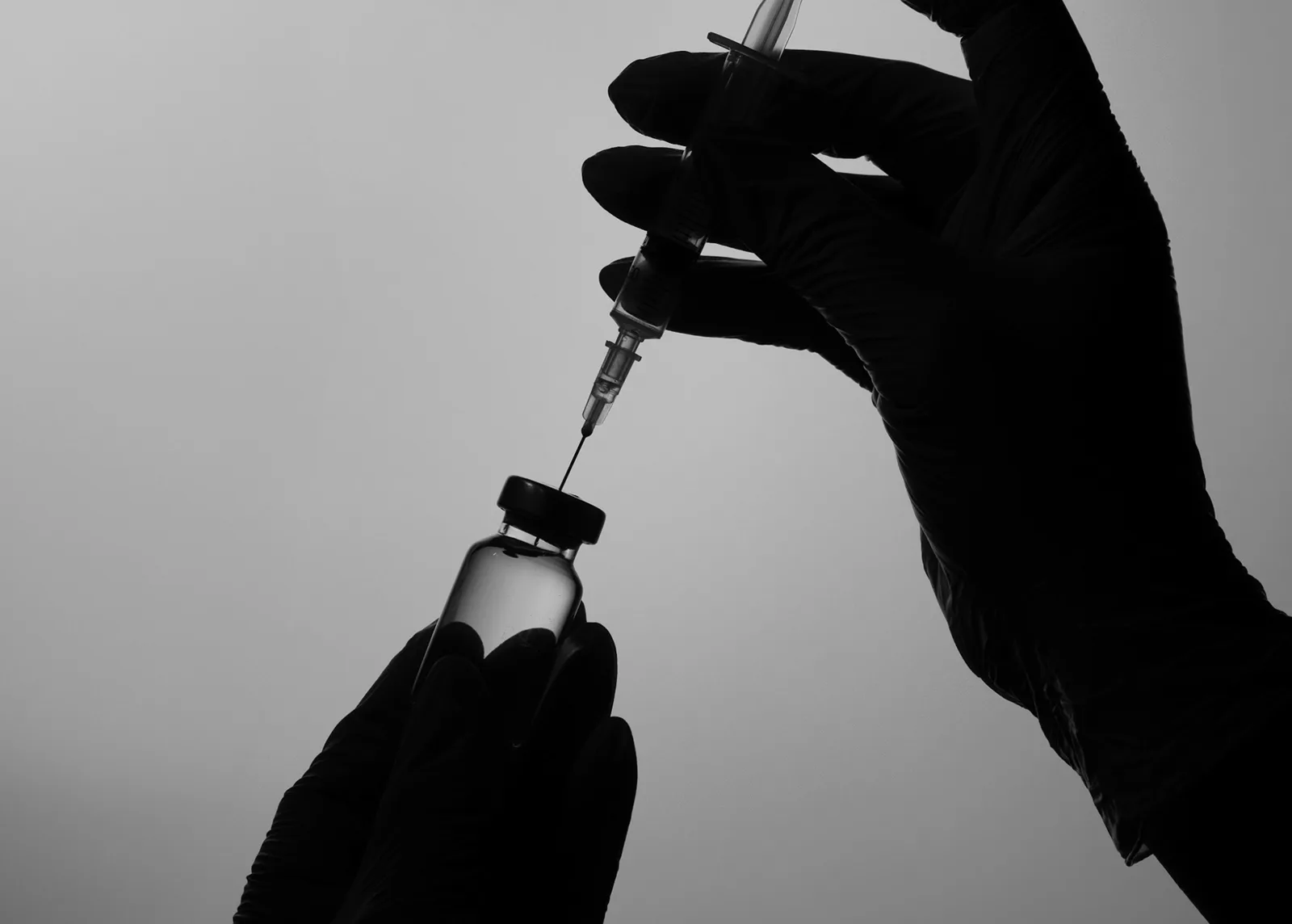 Preparação de um frasco em ambiente laboratorial